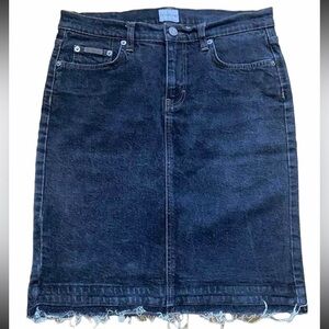 Calvin Klein Jeans Denim Skirt Dark Wash Size 7